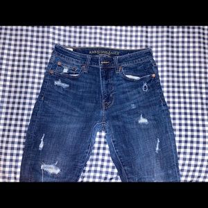 American Eagle ripped jeans 32W/30L